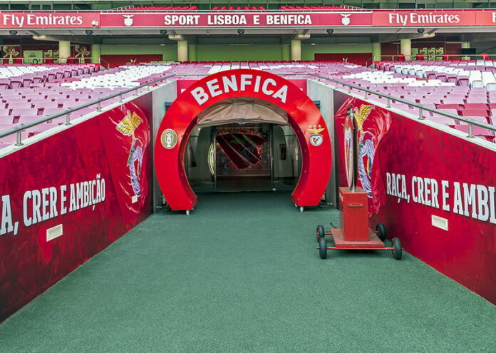 benfica player tunnel