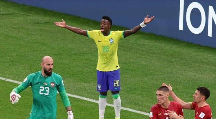 vinicius junior playing for brazil