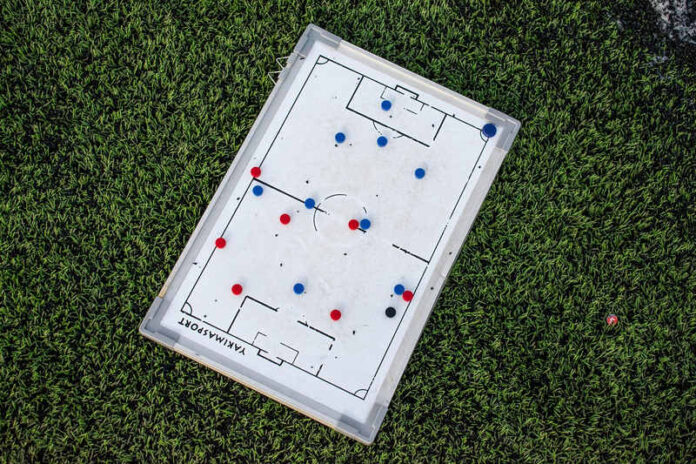 managing-in-football-manager-vs-real-life Managing in Football Manager vs Real Life